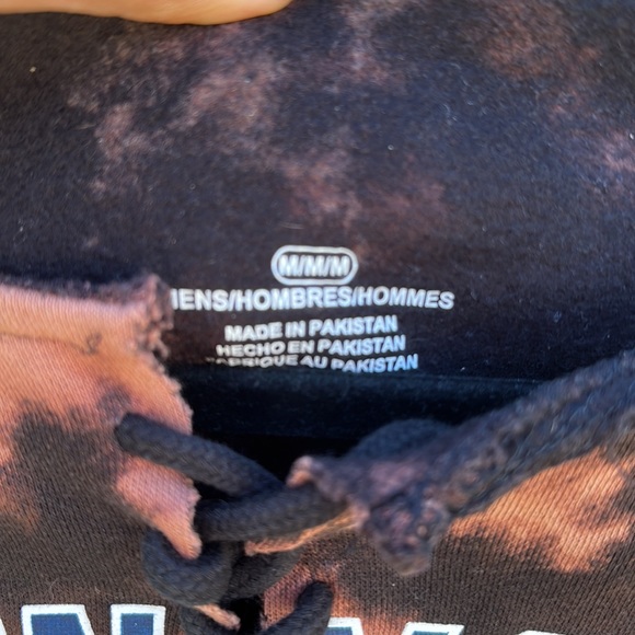 MLB New York Yankees 🔥 Baseball Bleached Tie Die Sweatshirt With Logo Sz M - Picture 4 of 8